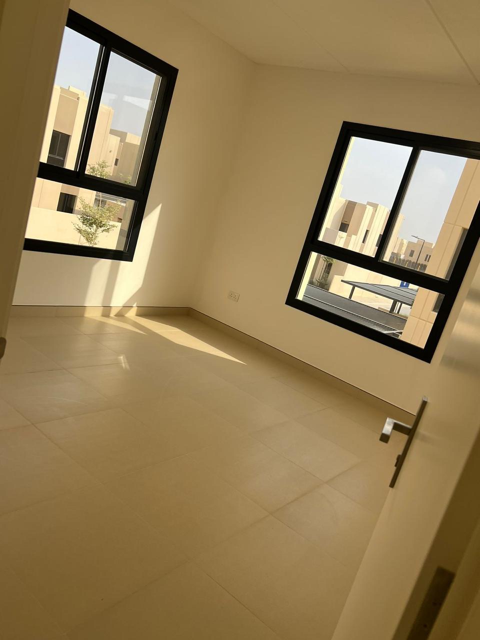 🏰 **Modern Luxury Villa | Sidra District – Roshn**   ✨ *Contemporary Design Blending Elegance, Functionality & Sustainability*  